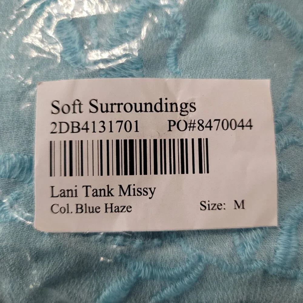 NWT Soft Surroundings Lani Tank Missy Blue Hazel Embroidered Buttons Size Medium